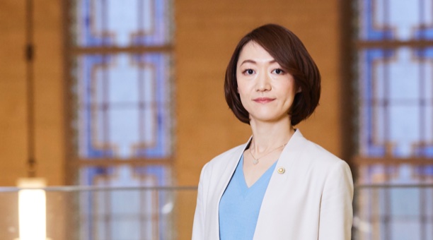 大石歌織弁護士の写真